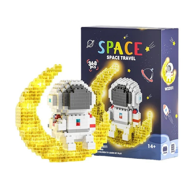 Moonlight Astronaut Building Set